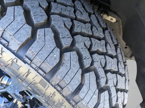 Used 2024 Ford Expedition Limited image 40