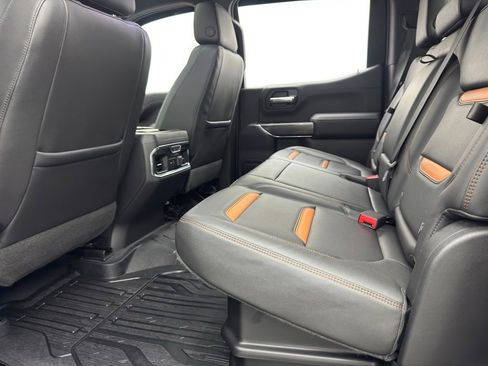 Used 2019 GMC Sierra 1500 AT4 w/ Off Road Performance Package AWD/4WD image 43