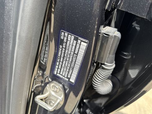 New 2025 Porsche Taycan 4S image 30