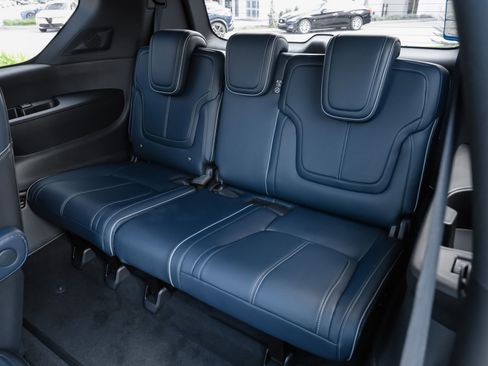 New 2026 INFINITI QX80 4WD w/ Sport Exterior Package image 35