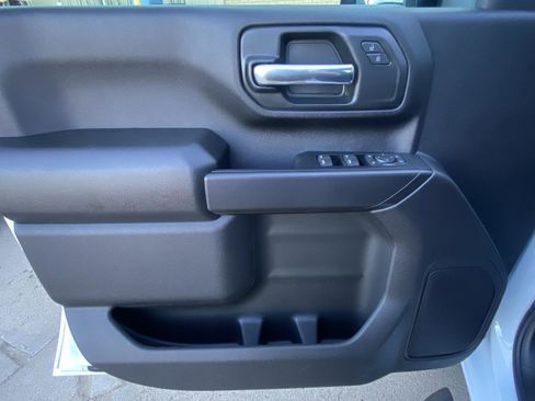 New 2026 Chevrolet Silverado 2500 Custom w/ Custom Value Package image 9