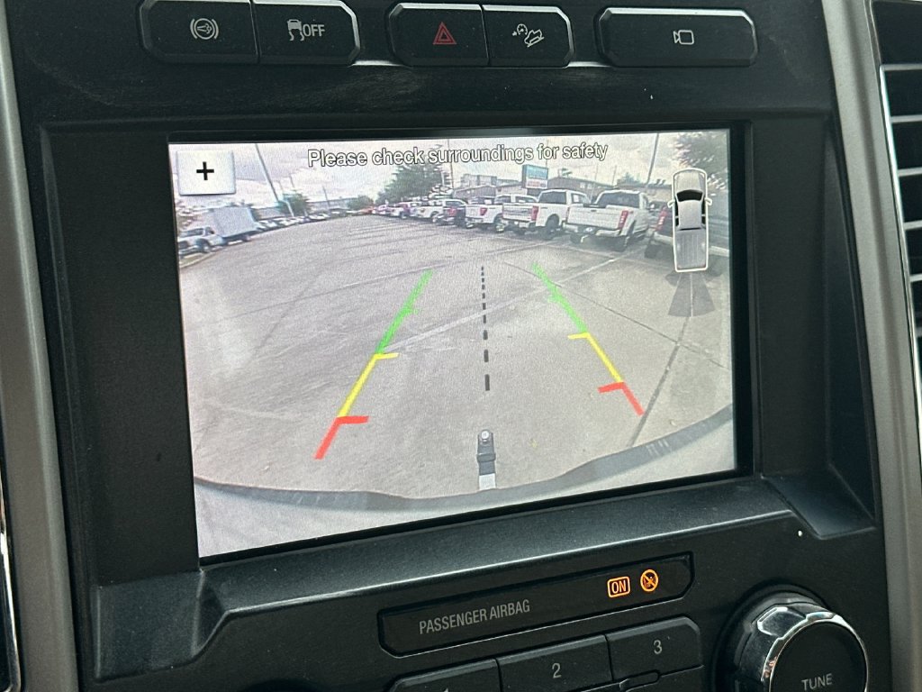 Used 2019 Ford F250 Lariat w/ Lariat Value Package AWD/4WD image 18