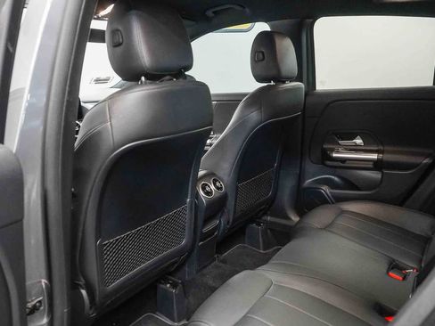 Used 2023 Mercedes-Benz GLA 250 GLA 250 image 18