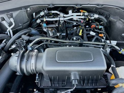 Used 2023 Ford Explorer XLT w/ Equipment Group 202A image 31