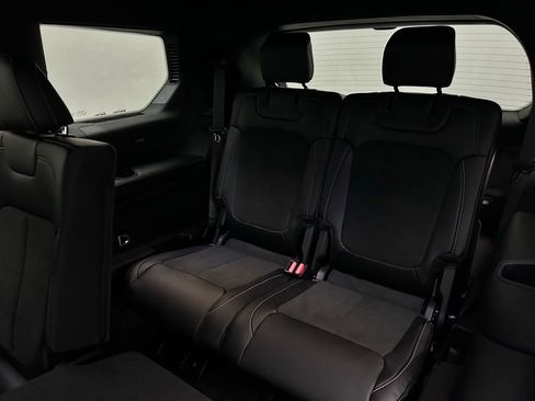 New 2026 Jeep Grand Cherokee L 4WD image 15