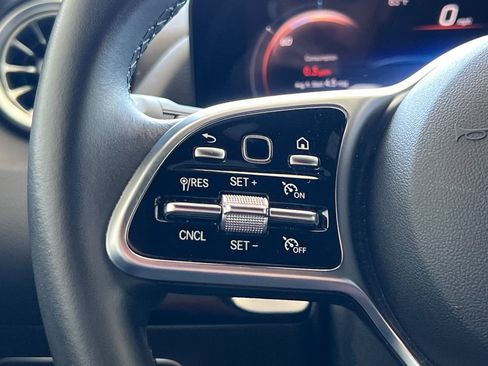 Used 2023 Mercedes-Benz GLA 250 4MATIC image 28
