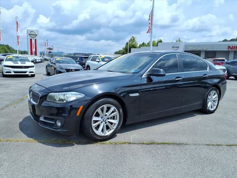 Used 2015 BMW 528i xDrive Sedan AWD/4WD image 2