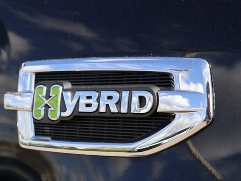 Used 2009 Cadillac Escalade Hybrid RWD image 10