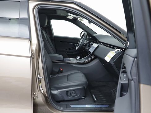 New 2026 Land Rover Range Rover Evoque Dynamic SE image 20