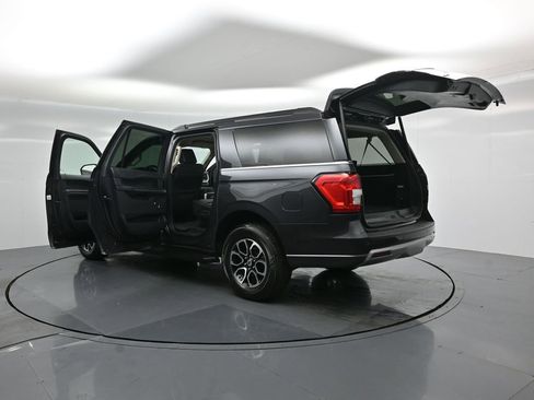 Certified 2024 Ford Expedition Max XLT image 40