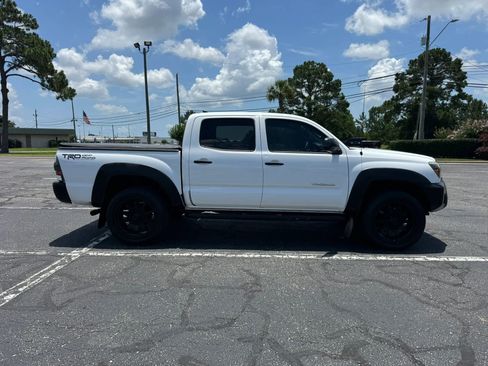 Used 2012 Toyota Tacoma PreRunner w/ Convenience Pkg RWD image 5