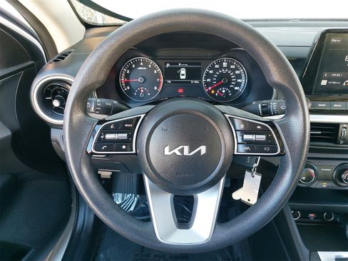 Used 2023 Kia Forte LXS image 16
