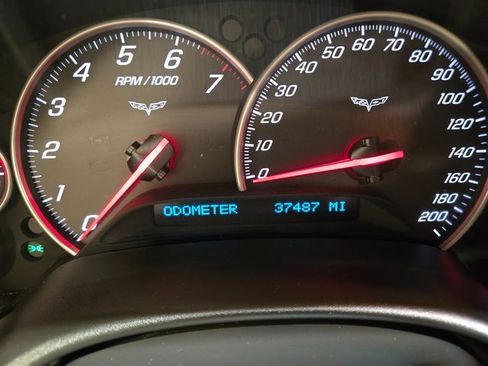 Used 2006 Chevrolet Corvette Base 2D Convertible w/ Preferred Equipment Group image 15