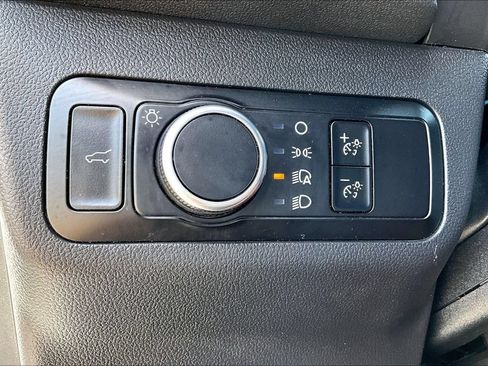 Used 2024 Ford Escape Active AWD/4WD image 32