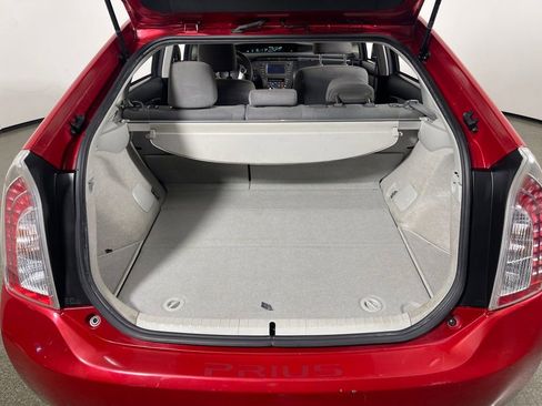 Used 2015 Toyota Prius Four image 10