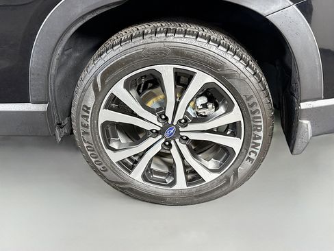 Used 2019 Subaru Forester Limited w/ Popular Package #3 image 37