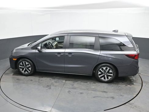 New 2026 Honda Odyssey EX-L image 32