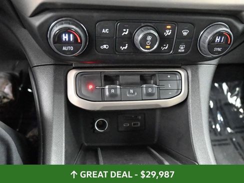 Used 2023 GMC Acadia Denali image 33