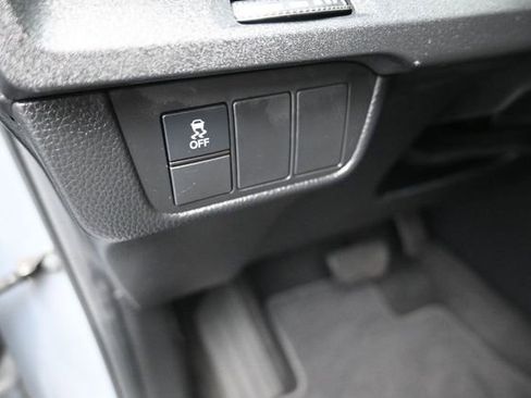 Used 2025 Honda CR-V EX image 13