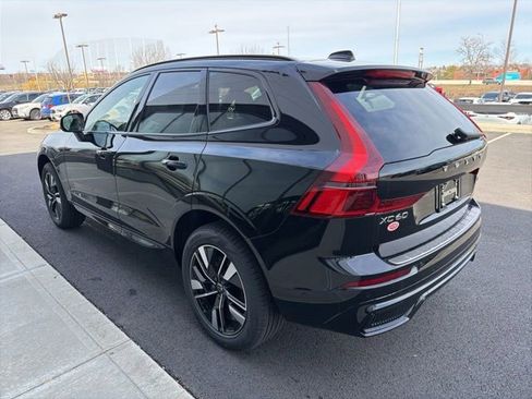 New 2026 Volvo XC60 B5 Plus w/ Protection Package Premier AWD/4WD image 5