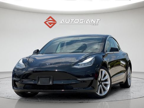 Used 2019 Tesla Model 3 Mid Range RWD image 1