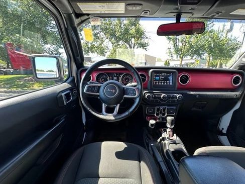 Used 2019 Jeep Wrangler Unlimited Rubicon w/ Steel Bumper Group AWD/4WD image 14