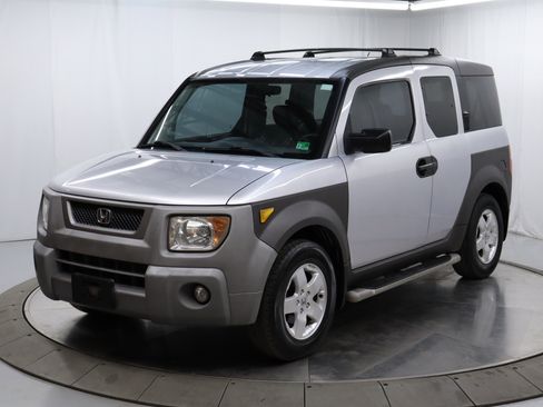Used 2003 Honda Element EX image 2