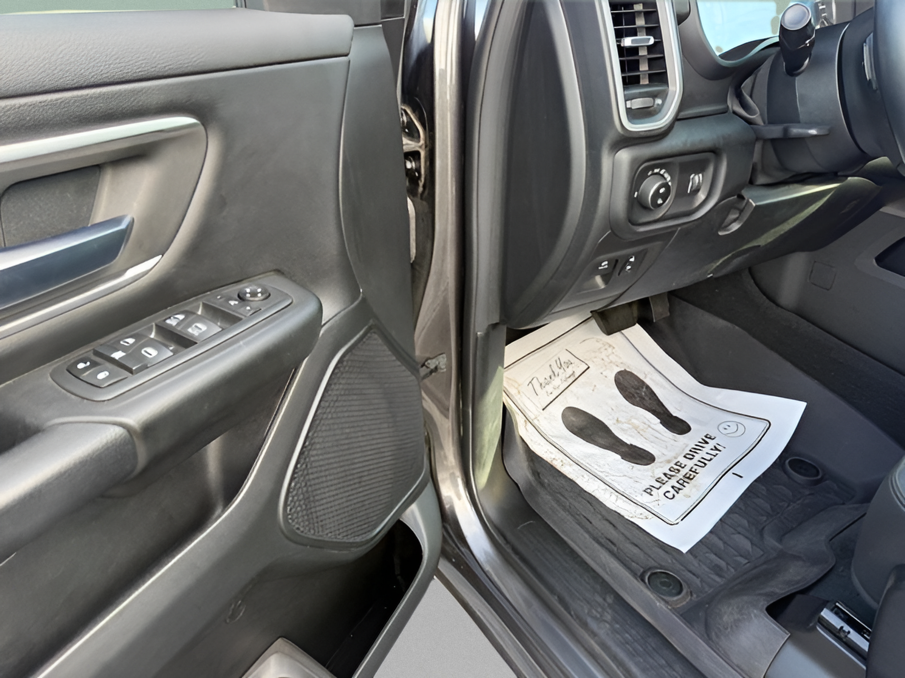 Used 2021 RAM 1500 Big Horn AWD/4WD image 17