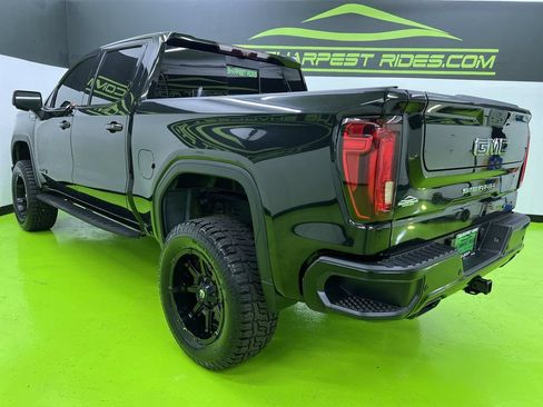 Used 2022 GMC Sierra 1500 AT4 w/ AT4 Premium Package AWD/4WD image 7