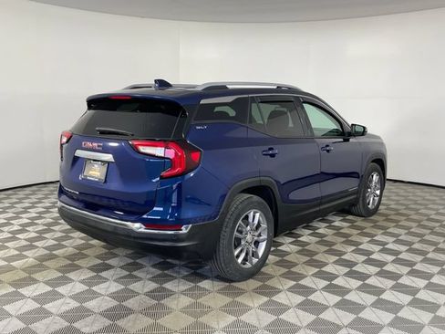 Certified 2022 GMC Terrain SLT w/ Infotainment Package II FWD image 22