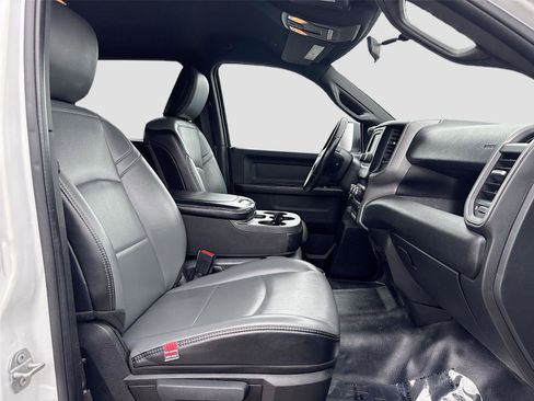 Used 2021 RAM 2500 Tradesman w/ Chrome Appearance Group image 26