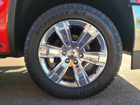 Used 2018 GMC Sierra 1500 SLT image 28