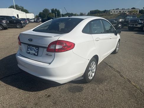 Used 2012 Ford Fiesta SE FWD image 7
