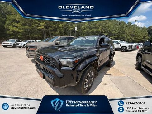Used 2025 Toyota 4Runner TRD Sport Premium AWD/4WD image 1