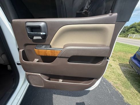 Used 2018 GMC Sierra 1500 SLT w/ SLT Premium Package AWD/4WD image 20
