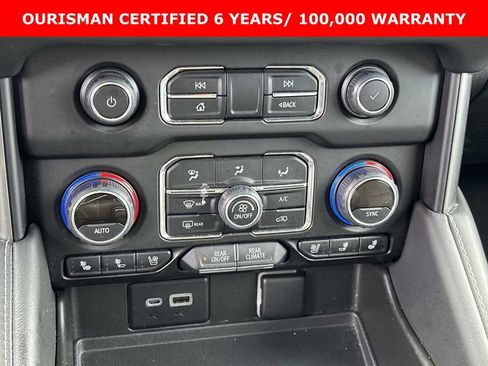 Certified 2022 Chevrolet Suburban Premier AWD/4WD image 25