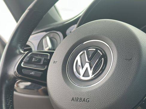 Used 2019 Volkswagen Beetle 2.0T Final Edition SEL image 27