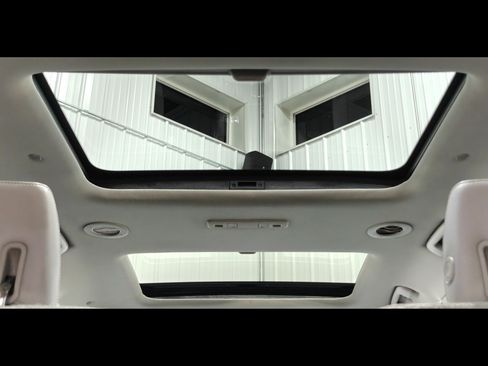 Used 2019 GMC Acadia SLT AWD/4WD image 11