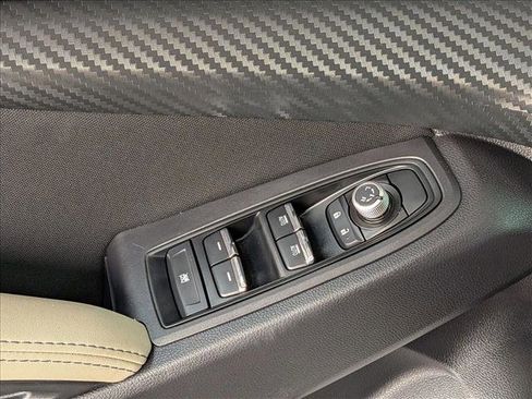 Used 2025 Subaru Ascent Premium AWD/4WD image 14