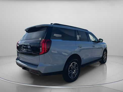 New 2025 Ford Expedition Active image 31