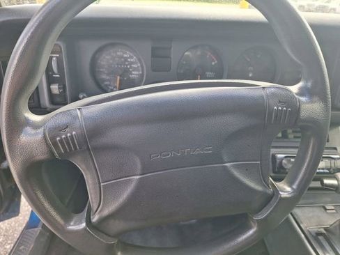 Used 1991 Pontiac Firebird Coupe RWD image 21