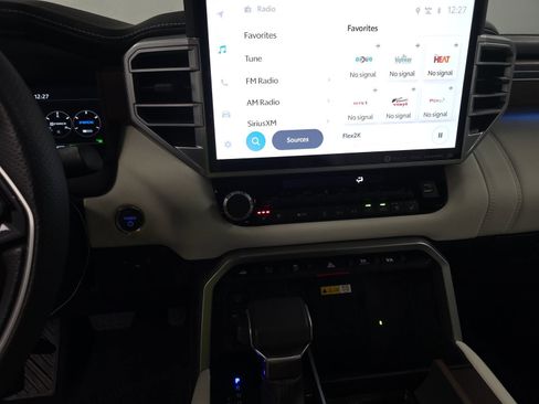 Used 2023 Toyota Tundra Capstone image 11