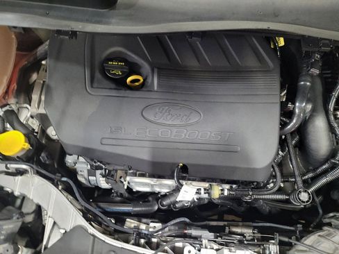 Used 2018 Ford Escape SEL image 30