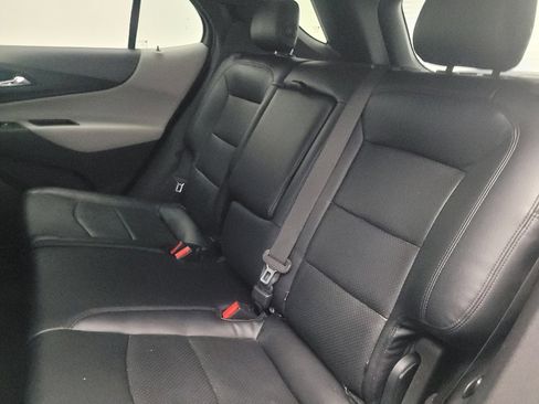 Used 2018 Chevrolet Equinox LT w/ Sun & Infotainment Package image 18