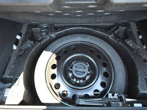 Used 2017 Chevrolet Equinox LS FWD image 35