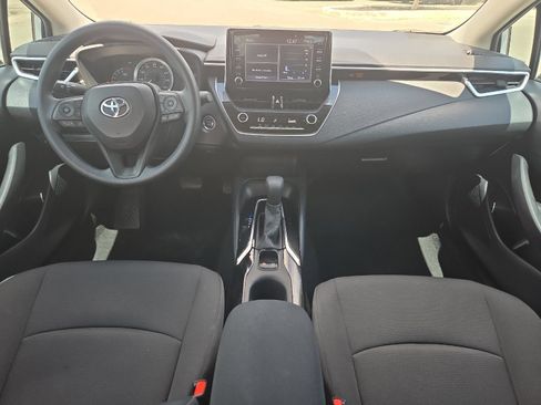 Used 2020 Toyota Corolla LE w/ LE Premium Package FWD image 12