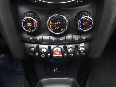 Used 2023 MINI Cooper S w/ Signature Upholstery Package FWD image 11