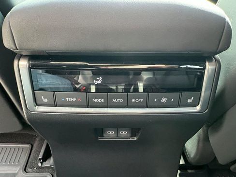 Used 2025 Lexus GX 550 GX 550 Luxury image 14