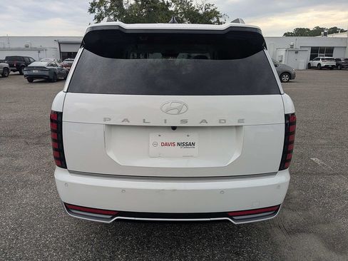 Used 2026 Hyundai Palisade Calligraphy FWD image 5