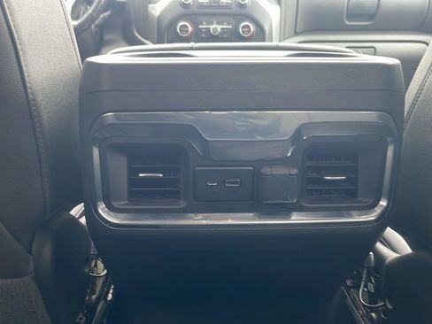 Used 2021 Chevrolet Silverado 1500 LTZ image 23